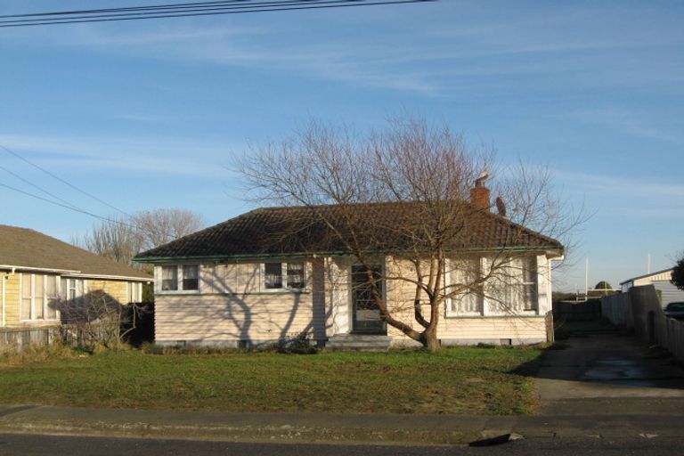 Photo of property in 61 Bower Avenue, New Brighton, Christchurch, 8083