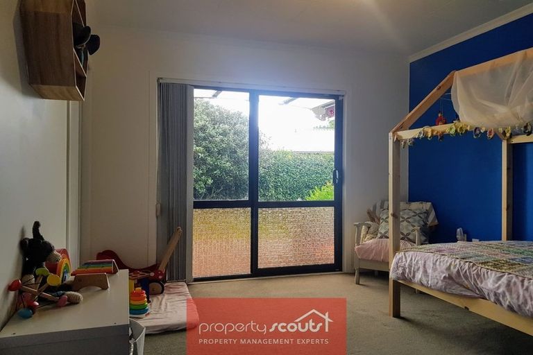 Photo of property in 18b Karamea Street, Whalers Gate, New Plymouth, 4310