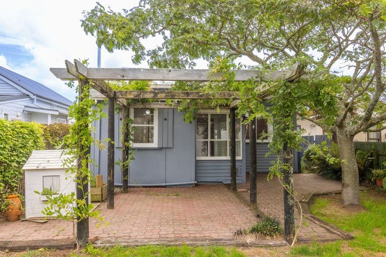 Photo of property in 67 Ormond Road, Whataupoko, Gisborne, 4010