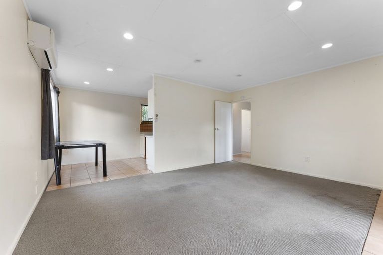 Photo of property in 42a Mcleavey Drive, Kelvin Grove, Palmerston North, 4414