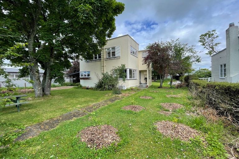 Photo of property in 12 Masters Crescent, Masterton, 5810