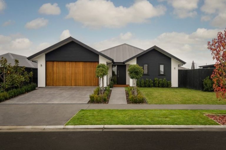 Photo of property in 38 Bradbury Avenue, Rolleston, 7614