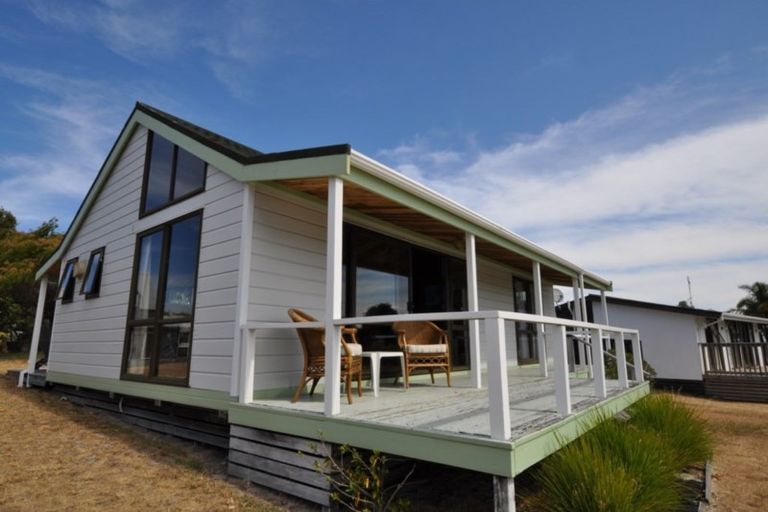 Photo of property in 75 Vista Paku, Pauanui, Hikuai, 3579