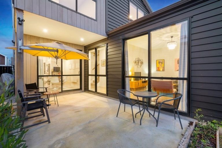 Photo of property in 6 Courage Road, Papakura, 2110