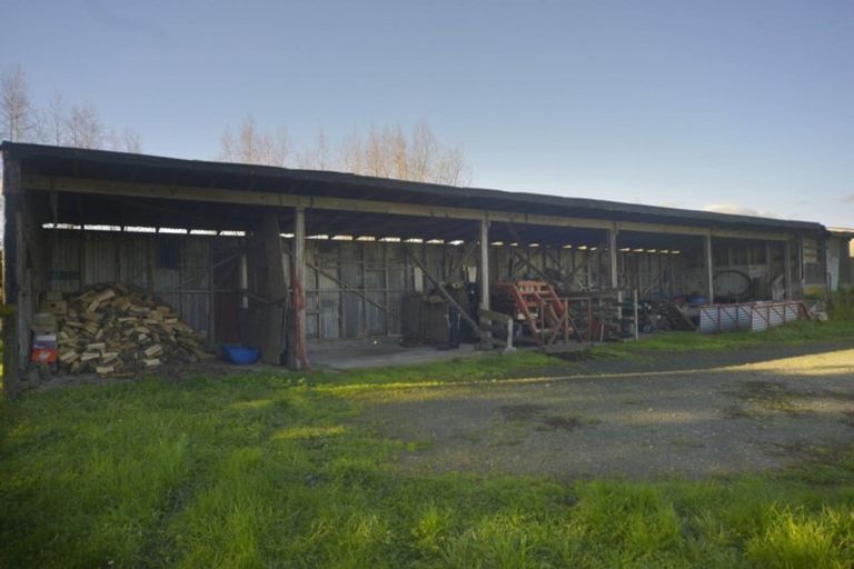 Photo of property in State Highway 1, Otaki, 5512