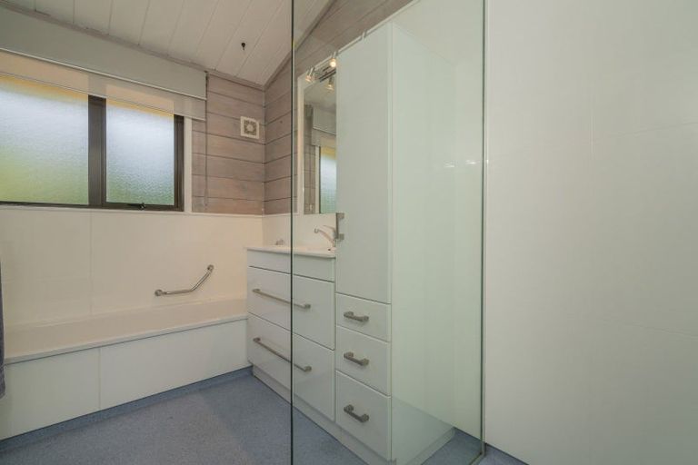 Photo of property in 13 Punga Place, Whitianga, 3510