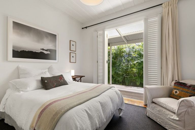 Photo of property in 51 Church Street, Devonport, Auckland, 0624