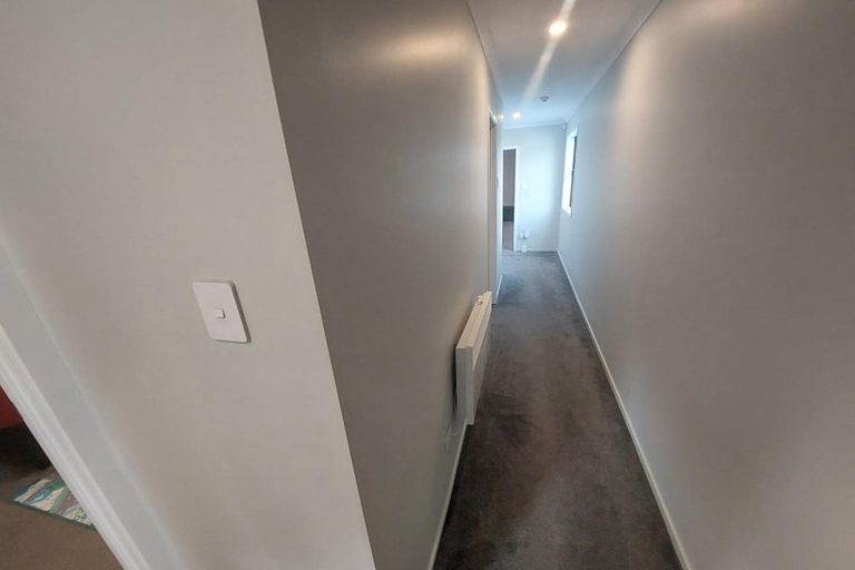 Photo of property in 22 Kauri Amber Road, Westgate, Auckland, 0614