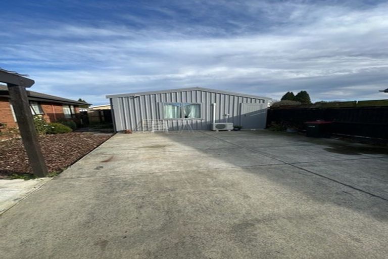 Photo of property in 2 Dickson Crescent, Hornby, Christchurch, 8042