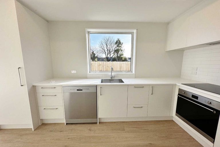 Photo of property in 3/27 Radnor Street, St Albans, Christchurch, 8014