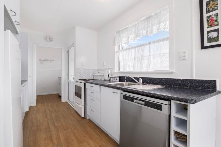 Photo of property in 47 Carlyle Street, Leamington, Cambridge, 3432