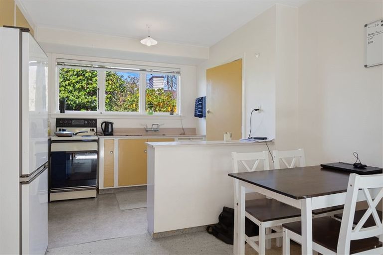 Photo of property in 1/155 Brookside Terrace, Bryndwr, Christchurch, 8053