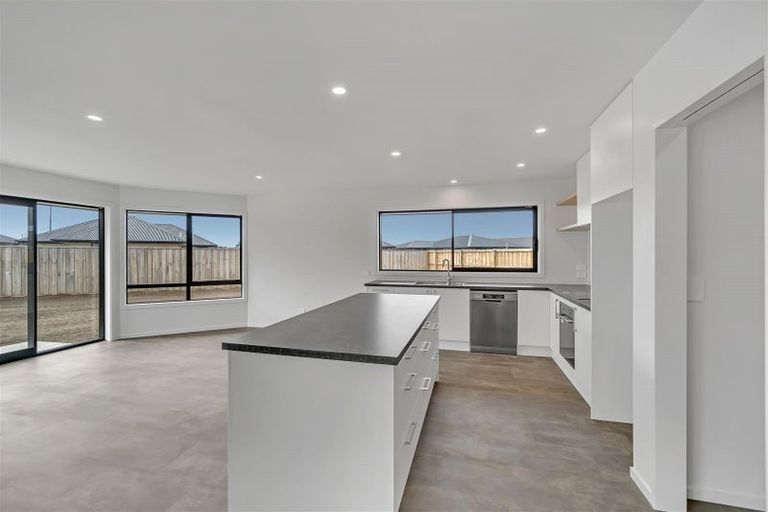 Photo of property in 19 Silverstone Loop, Rolleston, 7615