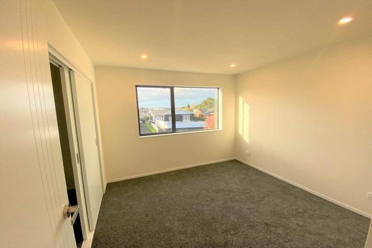 Photo of property in 3/10 Rimu Street, New Lynn, Auckland, 0600