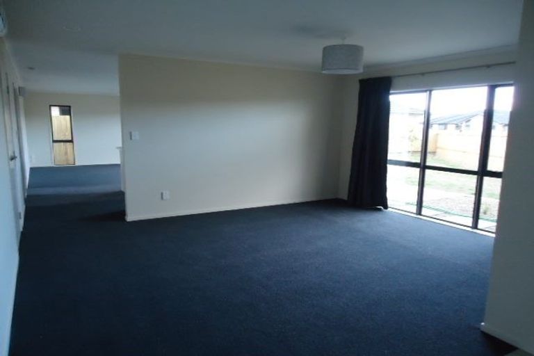 Photo of property in 31 Piwakawaka Court, Rototuna North, Hamilton, 3210