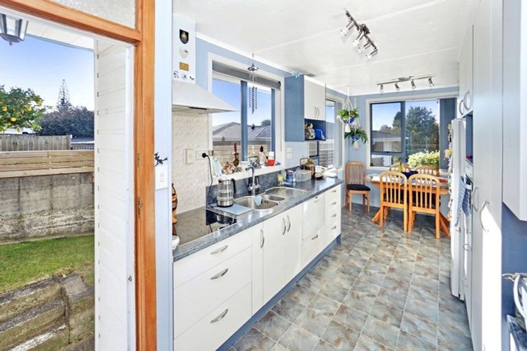 Photo of property in 23 Valley Road, Te Puke, 3119