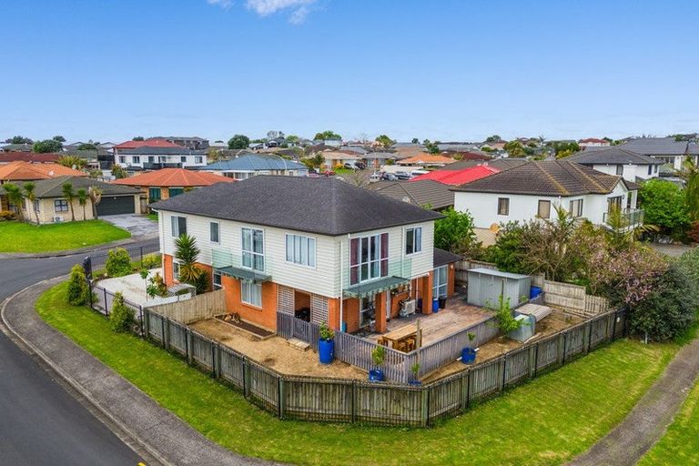 Photo of property in 57 Pitt Avenue, Clendon Park, Auckland, 2103