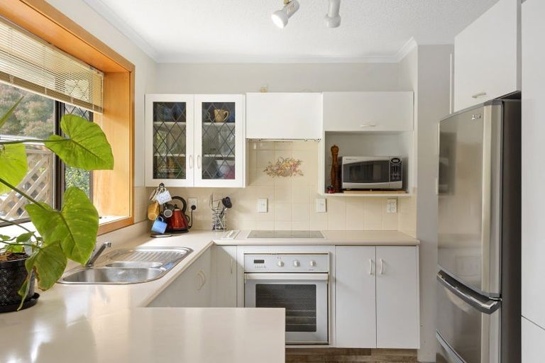 Photo of property in 2 Pentland Drive, Belfast, Christchurch, 8051