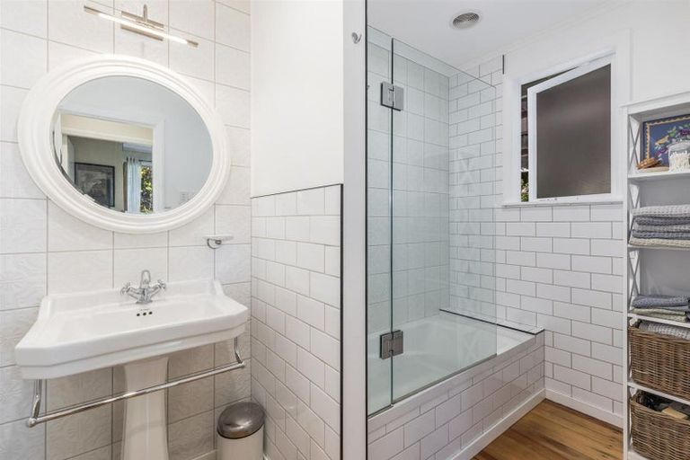 Photo of property in 2 Moult Street, Titahi Bay, Porirua, 5022