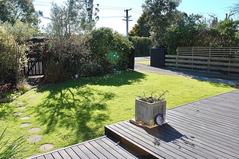 Photo of property in 129a Rangiuru Road, Otaki Beach, Otaki, 5512