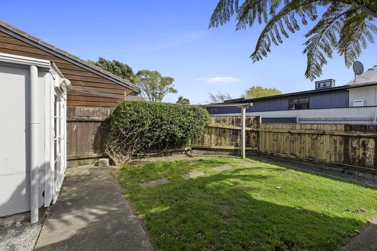 Photo of property in 8 Bracken Street, Petone, Lower Hutt, 5012