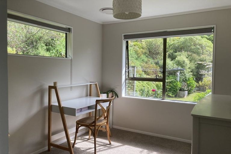 Photo of property in 34 Voltaire Street, Karori, Wellington, 6012