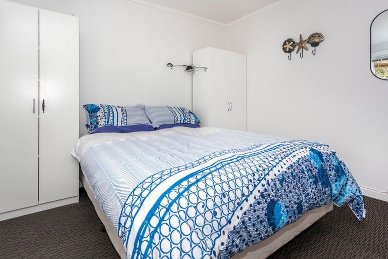 Photo of property in 159 Ocean Beach Road, Tairua, 3508