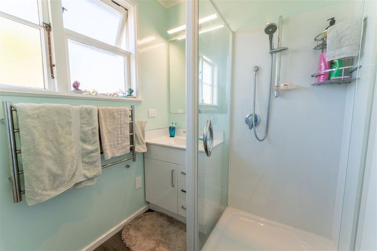 Photo of property in 17 Neal Street, Temuka, 7920