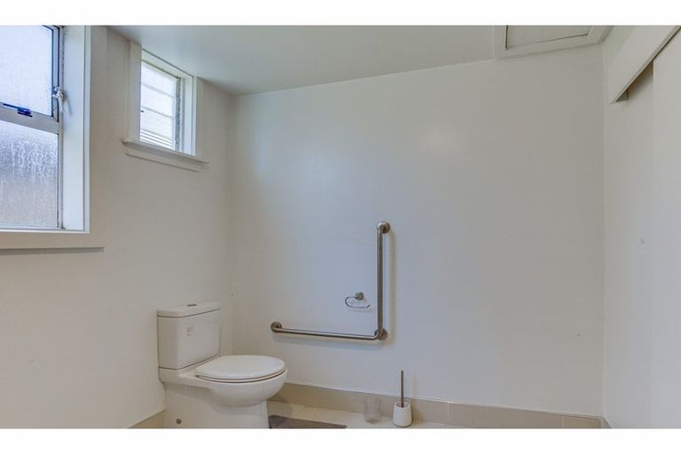 Photo of property in 10 Sea View Terrace, Seaview, Timaru, 7910