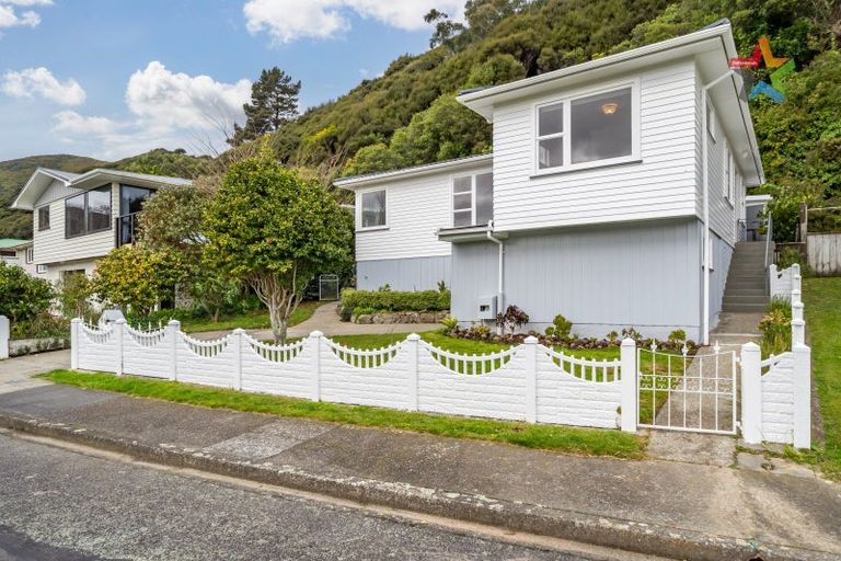 Photo of property in 61 Cleary Street, Waterloo, Lower Hutt, 5011