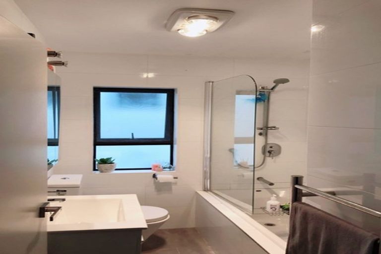 Photo of property in 58 Makamaka Lane, Albany Heights, Auckland, 0632