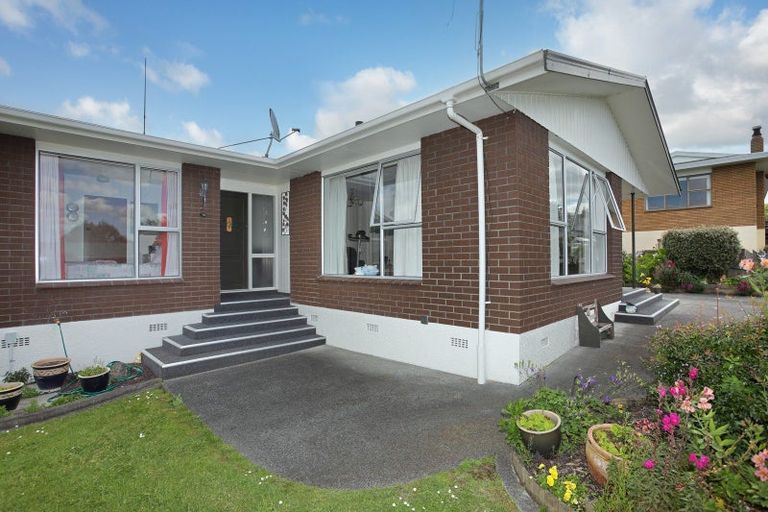 Photo of property in 28 Park View Avenue, Feilding, 4702