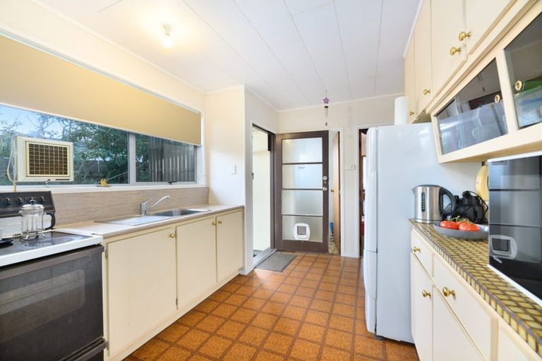Photo of property in 31 Mawney Road, Henderson, Auckland, 0610