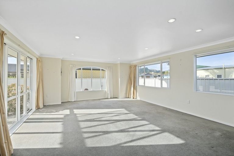 Photo of property in 28 Potae Avenue, Lytton West, Gisborne, 4010