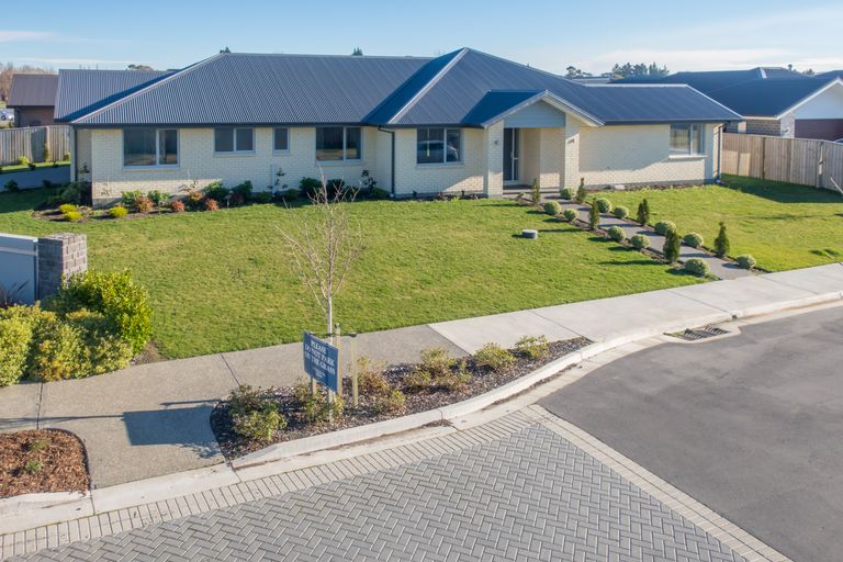 Photo of property in 85 Beachvale Drive, Kaiapoi, 7630