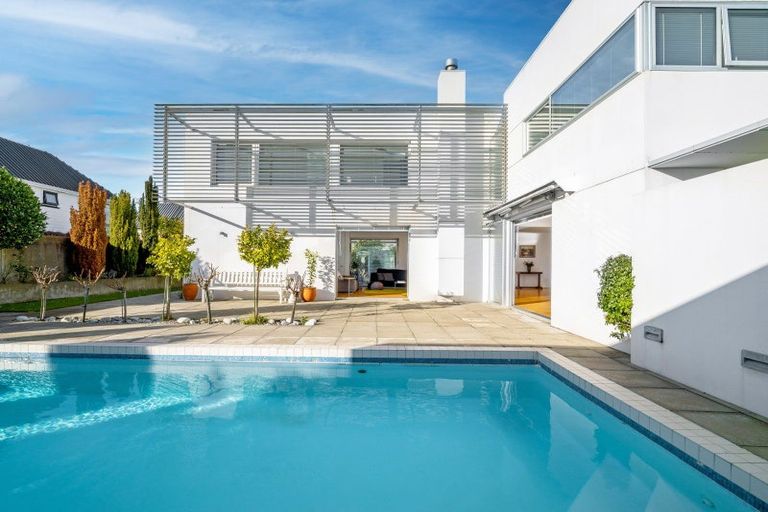 Photo of property in 97a Fendalton Road, Fendalton, Christchurch, 8014