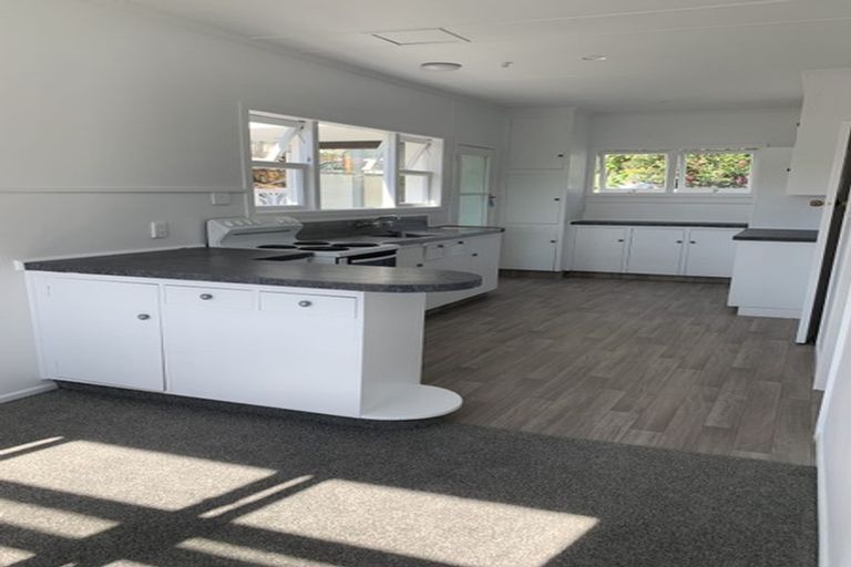 Photo of property in 9 Sutton Crescent, Hillcrest, Hamilton, 3216