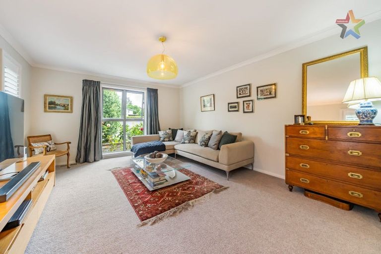 Photo of property in 11 Chilton Grove, Hutt Central, Lower Hutt, 5010
