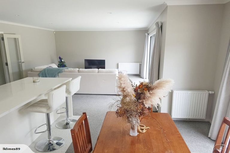 Photo of property in 11 Henrietta Maxwell Grove, Wainuiomata, Lower Hutt, 5014