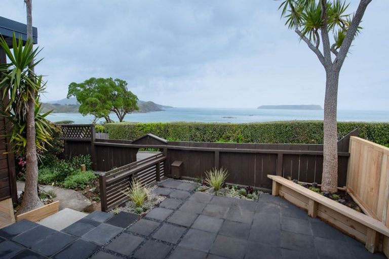 Photo of property in 64 Motuhara Road, Plimmerton, Porirua, 5026