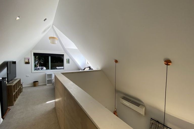 Photo of property in 1/234 Henderson Valley Road, Henderson, Auckland, 0612