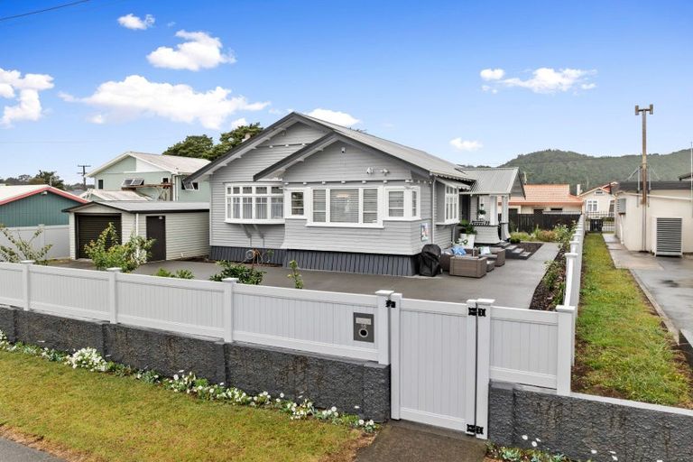 Photo of property in 16 Zealandia Street, Kensington, Whangarei, 0112