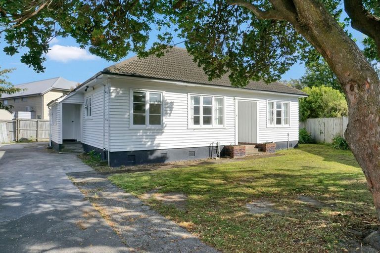 Photo of property in 5 Seton Street, Riccarton, Christchurch, 8011