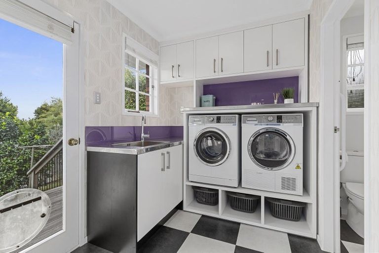 Photo of property in 10 Edwin Street, St Andrews, Hamilton, 3200