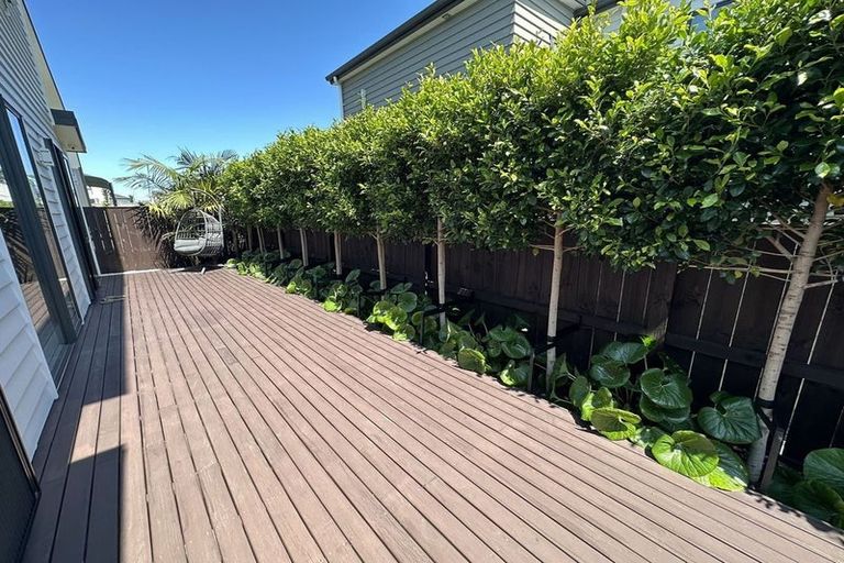 Photo of property in 3 Roa Avenue, Hobsonville, Auckland, 0616