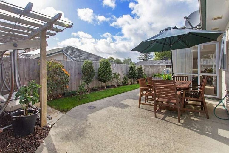 Photo of property in 34b Vincent Street, Howick, Auckland, 2014