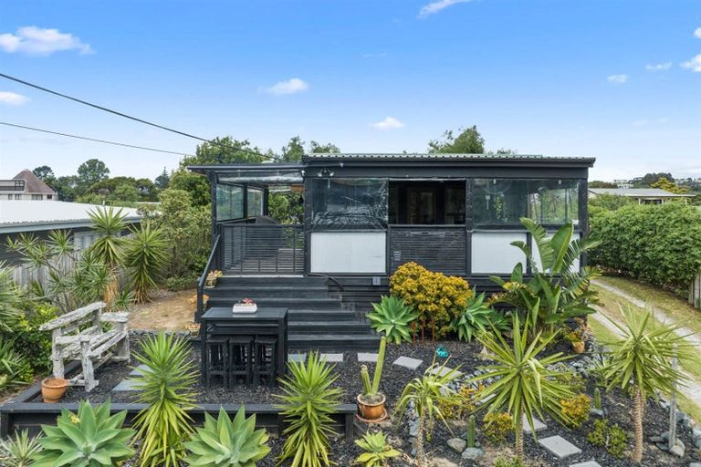 Photo of property in 8 Olsen Avenue, Mangawhai Heads, Mangawhai, 0505