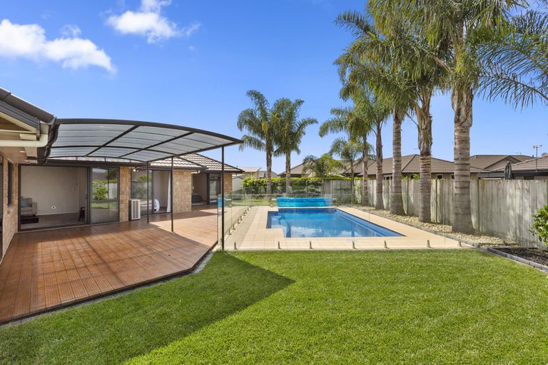 Photo of property in 5 Mosslea Court, Rototuna North, Hamilton, 3210