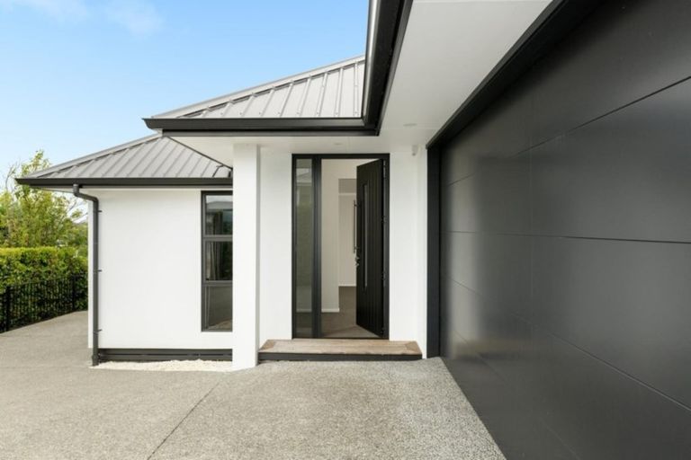Photo of property in 4a Regent Street, Brookfield, Tauranga, 3110