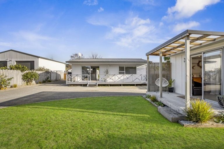 Photo of property in 111 Wattle Place, Whangamata, 3620